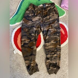 Forever 21 soft pocketed sweatpants